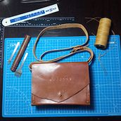 Meu projeto do curso: Bolsa e porta objetos.. Design, Accessor, Design, Arts, Crafts, and Sewing project by Luigi Zotto - 08.20.2021