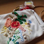Mi Proyecto del curso: Técnicas avanzadas de bordado: puntadas y composiciones con volumen. Embroider project by Ariadna Diaz Rufat - 08.27.2021