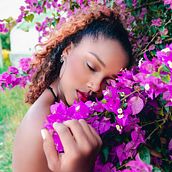 Mi Proyecto del curso: Retoque fotográfico de moda y belleza con Photoshop. Photograph, Photo Retouching, Fashion Photograph, Portrait Photograph, and Digital Photograph project by jhoanmartinez26 - 08.28.2021