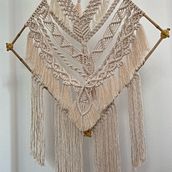 Mi Proyecto del curso: Introducción al tapiz de macramé. Accessor, Design, Arts, Crafts, Fiber Arts, Macramé, Traditional illustration, Advertising, Design, and Photograph project by Alba Jiménez - 08.28.2021