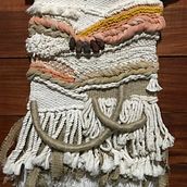 My project in Hand Weaving Techniques for Beginners  course. Arts, Crafts, Decoration, and Fiber Arts project by Karolina Ciejka - 08.28.2021