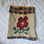 Mi Proyecto del curso: Tapestry: técnica de crochet para dibujar con hilos. Accessor, Design, Pattern Design, Fiber Arts, DIY, and Crochet project by Bernarda Gechter - 08.30.2021