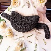 Basco in lana mohair lavorato a trecce . Design accesoriu, Arte și meșteșuguri, Design vestimentar, Broderie, Instagram și Croșetat de Ludovica Lezzi - 09.07.2021