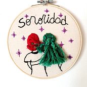 Mi Proyecto del curso: Técnicas de bordado para crear peinados con volumen. Un progetto di Design di accessori, Costume design, Ricamo e Teoria del colore di ivonne Abello - 07.09.2021