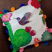 Mi Proyecto del curso: Diseño de moda: pintura y bordado sobre prendas. Een project van Schilderij,  Modeontwerp, Borduurwerk, DIY y Upcycling van Liliana Hernández - 10.09.2021