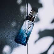 Vichy Products. Un projet de Photographie de produits de Ada Davari - 22.04.2021