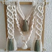 Mi Proyecto del curso: Introducción al tapiz de macramé . Design accesoriu, Arte și meșteșuguri, Arte din fibre și Macramé de Caro - 09.01.2021
