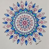 Meu projeto do curso: A arte de desenhar mandalas: crie padrões geométricos. Desenho e Ilustração com tinta projeto de Francine Tesi - 21.09.2021