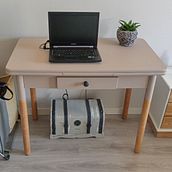 Meu projeto do curso: Restauração e transformação de móveis para iniciantes. Arts, Crafts, Furniture Design, Making, Interior Design, DIY, Woodworking, Upc, and cling project by selmapeairo - 09.21.2021