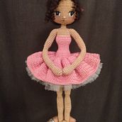 Ballerinas. Amigurumi, and Crochet project by Radwa Dawood - 09.22.2021
