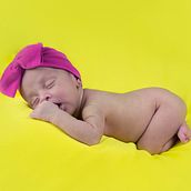Mi Proyecto del curso: Introducción a la fotografía newborn. Photograph, Portrait Photograph, Studio Photograph, Lifest, le Photograph & Interior Photograph project by Omaris Roa - 09.22.2021
