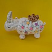 Meu projeto do curso: Design e criação de amigurumis. Un progetto di Artigianato, Design di giocattoli, Fiber Art, DIY, Uncinetto e Amigurumi di nahidecarvalho - 23.09.2021