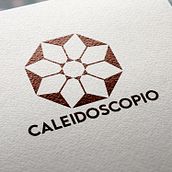 Caleidoscopio Arte Bar. Un progetto di Design di loghi, Design e Graphic design di Franco Gómez - 21.09.1989