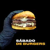 El Patio Burgers . Een project van Grafisch ontwerp, Culinaire fotografie, Instagram y Fotografie voor Instagram van Manuela Scasso - 27.09.2021