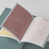 Diseño y Desarrollo Web - Diseño Gráfico E-book para Mireia Anglada Ecochef. Un progetto di Design, Graphic design, Web design e Web development di B12 studio - 30.09.2021