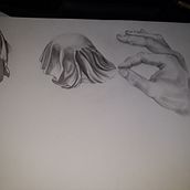 main et draps. Un proyecto de Dibujo a lápiz, Dibujo realista y Dibujo artístico de Sebastien Waltz - 06.06.2019