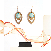 My project in Introduction to Jewelry Techniques with Metal course. Accessor, Design, Arts, Crafts, Jewelr, Design, and Design project by brielhenry5 - 10.03.2021
