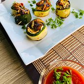 My project in Food Styling: The Art of Plating course. Design, Food Photograph, and DIY project by Renée Hughes - 10.13.2021