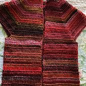 Mi Proyecto del curso:  Top-down: prendas a crochet de una sola pieza. Projekt z dziedziny Projektowanie mod,  Tkactwo, DIY, Sz i dełkowanie użytkownika Paola Navarro - 15.10.2021