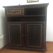 restauro armário baixo multiuso para quarto. Furniture Design, Making, Interior Design, Woodworking, Arts, Crafts, DIY, Upc, and cling project by Marcos Lisboa - 10.16.2021