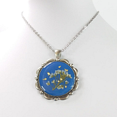 Arte en Resina - Collares con Colgantes grandes estilo Vintage  . % Viviana Puebla tarafından hazırlanan Mücevher Tasarımı projesi - 10.17.2021