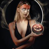witch. Un proyecto de Diseño, Diseño gráfico y Fotomontaje de harshitadandu07 - 17.10.2021