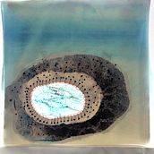My project in Experimental Embroidery Techniques on Paper course. Fine Arts, Collage, and Embroider project by michellecgonzales - 10.18.2021