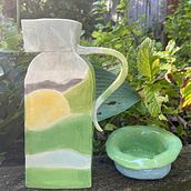 Creating Your First Ceramic Vessel . Painting, Arts, Crafts, and 3D project by Eleanora - 10.20.2021