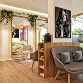 Salon de coiffure . Interior Architecture project by Salma Ziad - 10.23.2021