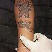 My project in Introduction to Tattooing course. Tattoo Design, Traditional illustration, and Botanical Illustration project by Tanzeel Sarwar - 10.26.2021