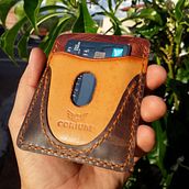 Porta cartão em Couro Legítimo. Arts, and Crafts project by coriumbrazil - 11.12.2021