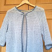 Mi primera chaqueta . Een project van  Modeontwerp, Textiel, DIY y Haken van julietteln2003 - 14.11.2021