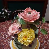 Il mio progetto del corso: Fiori di zucchero per cake design Ein Projekt aus dem Bereich Design und DIY von Charo Luz Medina Gomez - 15.11.2021