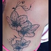 Tatuaje botánico con puntillismo más otros trabajos.. Tattoo Design, Traditional illustration, and Botanical Illustration project by Oscar Villalon - 03.22.2020