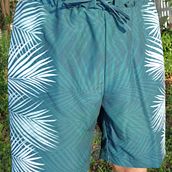 My boardshorts for men: Sublimation on polyester microfiber with a suede finish. Traditional illustration, Pattern Design, Fashion Design, and Digital Illustration project by Janet Carlson - 03.19.2019