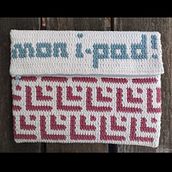 My project in Introduction to Tapestry course. Accessor, Design, Pattern Design, Fiber Arts, and Crochet project by CALLOT Sarah - 11.18.2021
