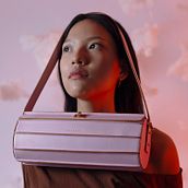 DeGabriel x Jaqueline Larsen. Advertising, Photograph, Photo Retouching, Fashion Photograph, Product Photograph, Studio Photograph, Digital Photograph, and Commercial Photograph project by Jaqueline Larsen - 10.28.2021