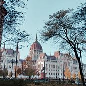 Budapest attraverso i miei occhi. Photograph project by saraziantona - 11.18.2021