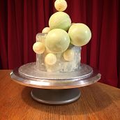 My project in Cake Design: Modern Decorating Techniques course. Design, and DIY project by Tamara C - 11.22.2021