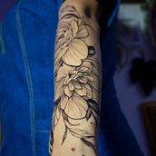 Mi Proyecto del curso: Tatuaje botánico con puntillismo. Traditional illustration, Tattoo Design, and Botanical Illustration project by Daniela Henao - 11.25.2021