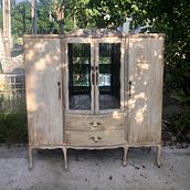 Mi Proyecto del curso: Restauración y transformación de muebles para principiantes. Arts, Crafts, Furniture Design, Making, Interior Design, DIY, Woodworking, Upc, and cling project by Valentina Rama - 11.28.2021