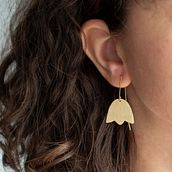 My project in Design and Make Brass Jewelry from Scratch course. Een project van Ontwerp van accessoires, Craft, Sieradenontwerp y DIY van Irina Tinca - 30.11.2021