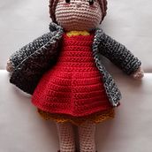 Mi Proyecto del curso: Amigurumi: diseño de ropa, pelo y complementos. Un proyecto de Artesanía, Diseño de juguetes, Tejido, Crochet y Amigurumi de María Alejandra Ibáñez Cofré - 01.12.2021