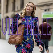 Final Degree Project. Un proyecto de Diseño, Cine, vídeo, televisión, Diseño de logotipos, Tipografía, Diseño tipográfico, Br, ing e Identidad, Edición de vídeo, Vídeo, Diseño editorial, Diseño gráfico y Diseño Web de Oihane Elorza Poves - 11.06.2021