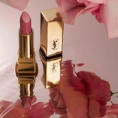 YSL Beauty . Photograph project by Amy Currell - 12.02.2021