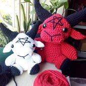 Baphomet. Un progetto di Uncinetto e Amigurumi di Mira Oscar - 11.07.2021