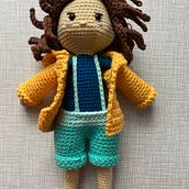 Muñeco . Un projet de Artisanat, Conception de jouets, Art textile, Crochet , et Amigurumi de gallenglish - 04.12.2021
