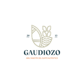 My project in Creation of an Original Logo from Scratch course. Projekt z dziedziny Design, Br, ing i ident, fikacja wizualna, Projektowanie graficzne, Projektowanie logot i pów użytkownika Irena Izotova - 04.12.2021