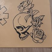 Il mio progetto del corso: Tatuaggio botanico con puntinismo. Traditional illustration, Tattoo Design, and Botanical Illustration project by Marika Mazzucchelli - 12.05.2021