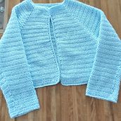 My project in  Top-Down: One-Piece Crocheted Garments  course. Un progetto di Fashion design, Fiber Art, DIY e Uncinetto di clabernard148 - 06.12.2021